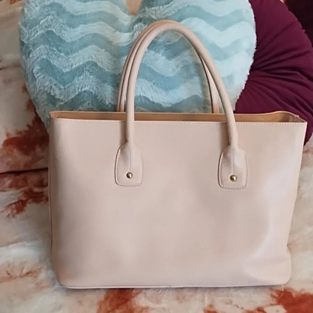 FURLA Pink 🩷 Leather Italian Made Tote